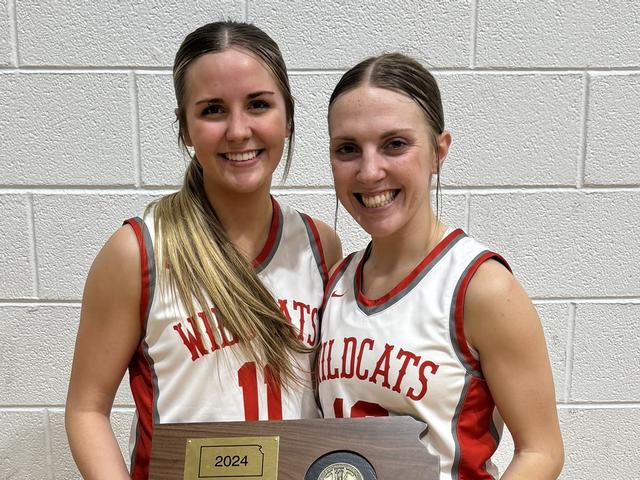 Emma Hardwick & Breleigh Ebert
